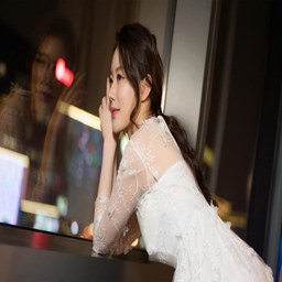 西施被黄漫扒衣服:从历史人物到现代文化现象的演变与探讨